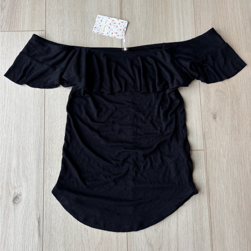 NWT Free People Off the Shoulder Top Black size Medium